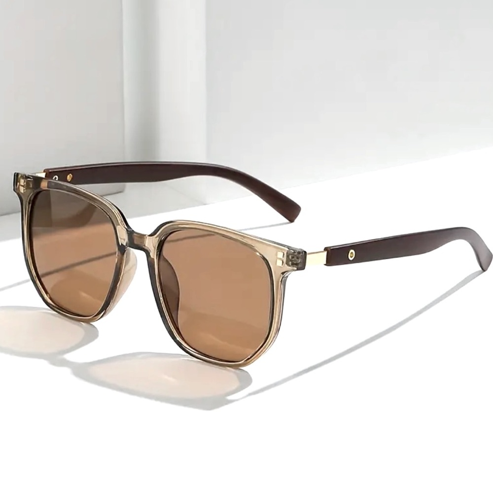 Sunglases